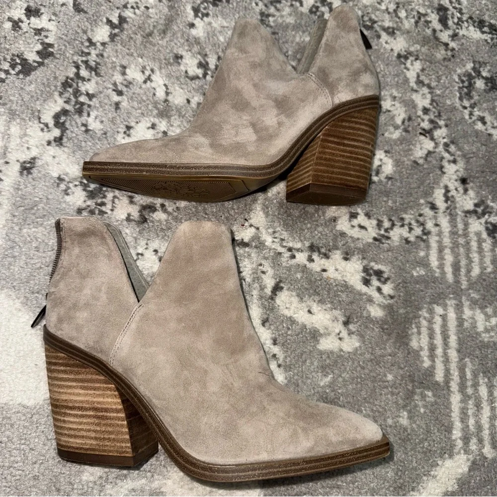 Vince Camuto Woman's Gigietta Suede Bootie - Picture 2 of 11